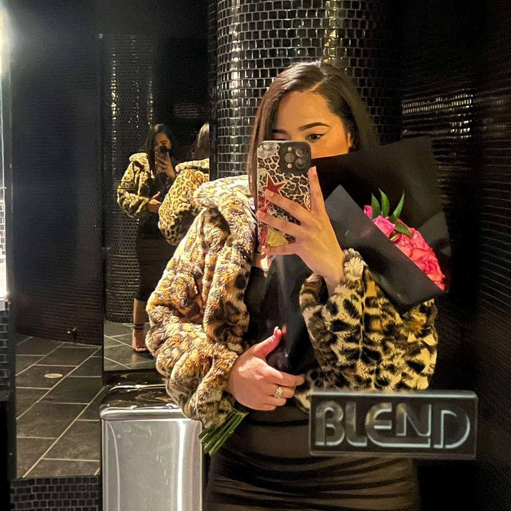 Meet your Posher, Irianny